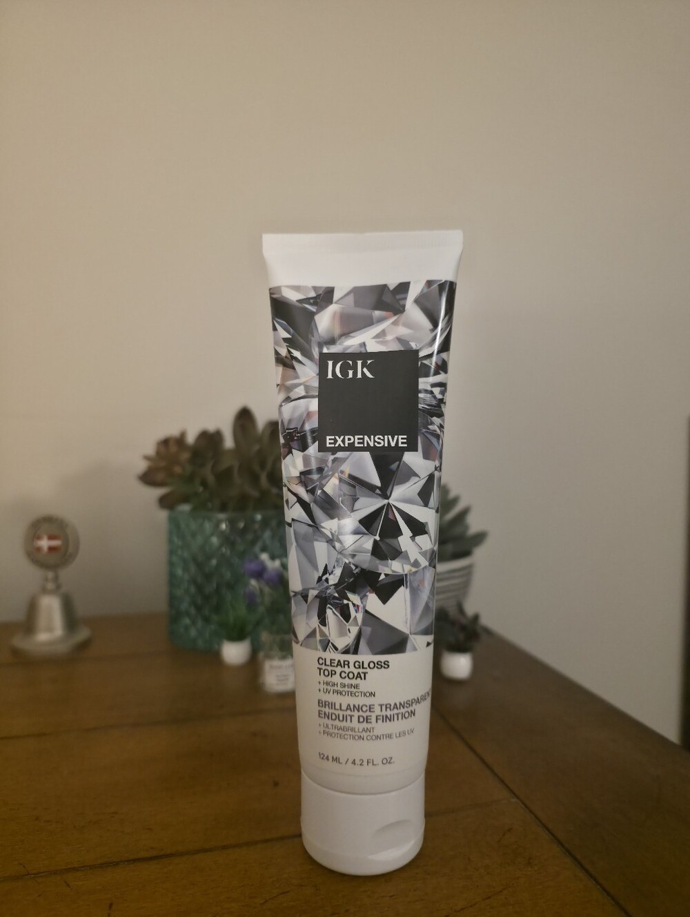 GK Expensive Amla Oil Hi-Shine Topcoat - Black & White